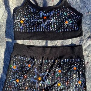 Gymnastic leotards for girls